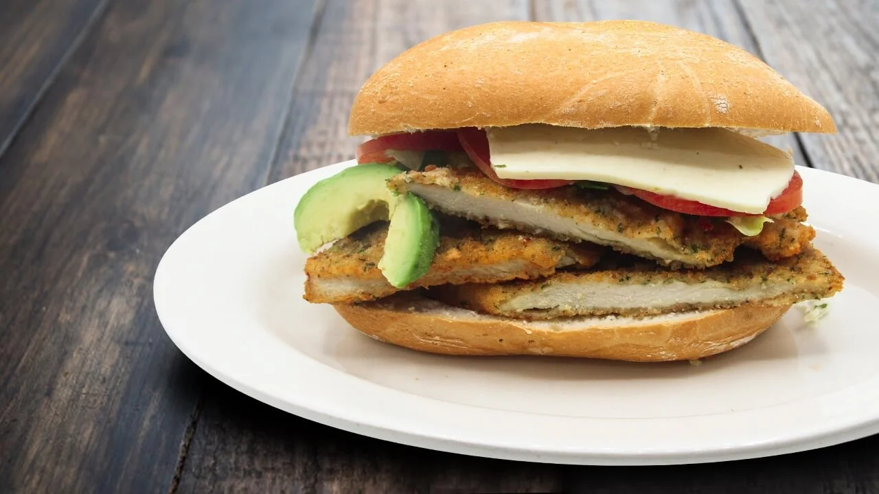 Torta Milanesa de Pollo